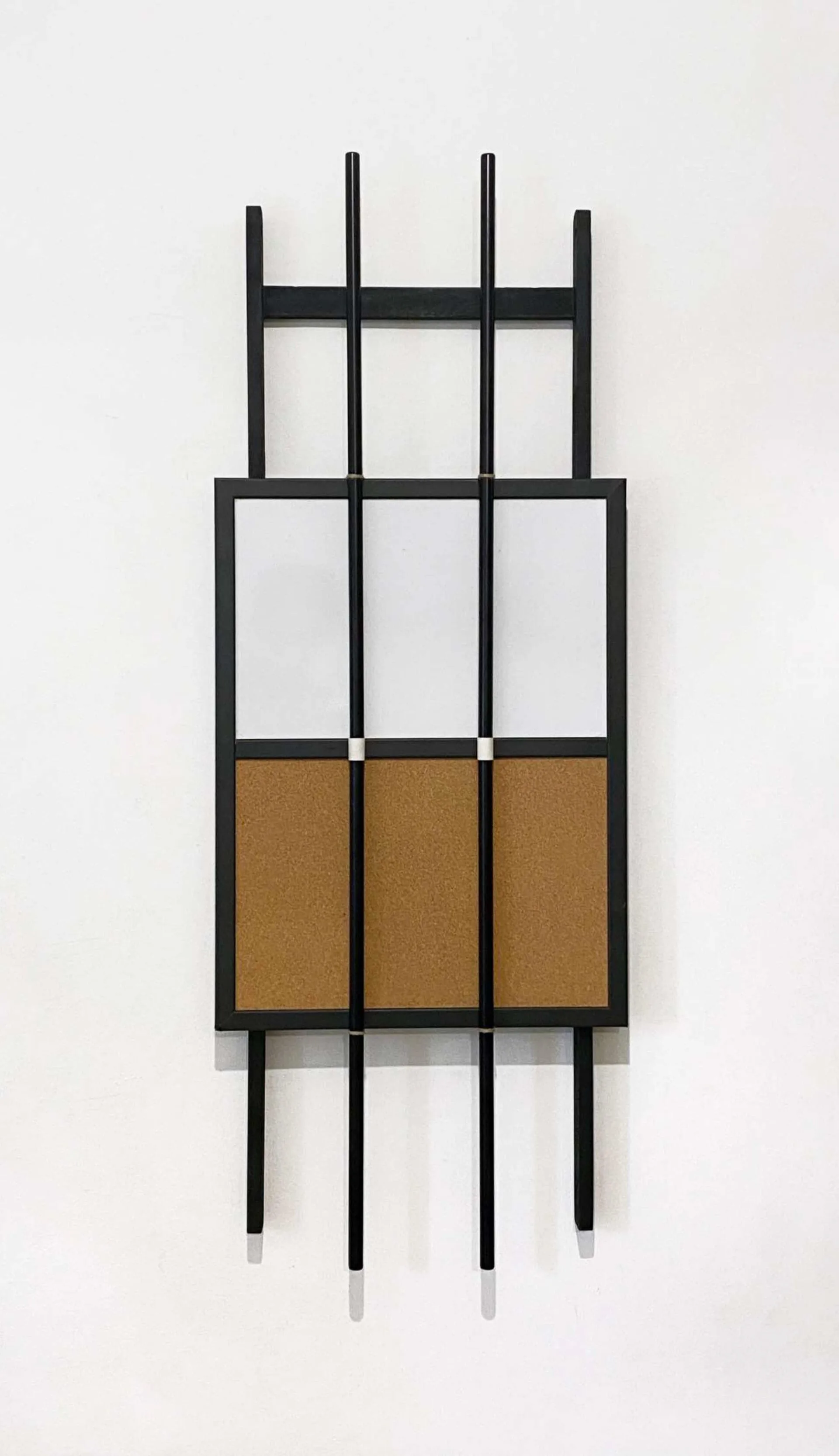 Malachi Sgan-Cohen
, Avant-Garde, 2021, Wood ladder, dry-erase and cork board, metal rods, tape, string, 120x45 cm
