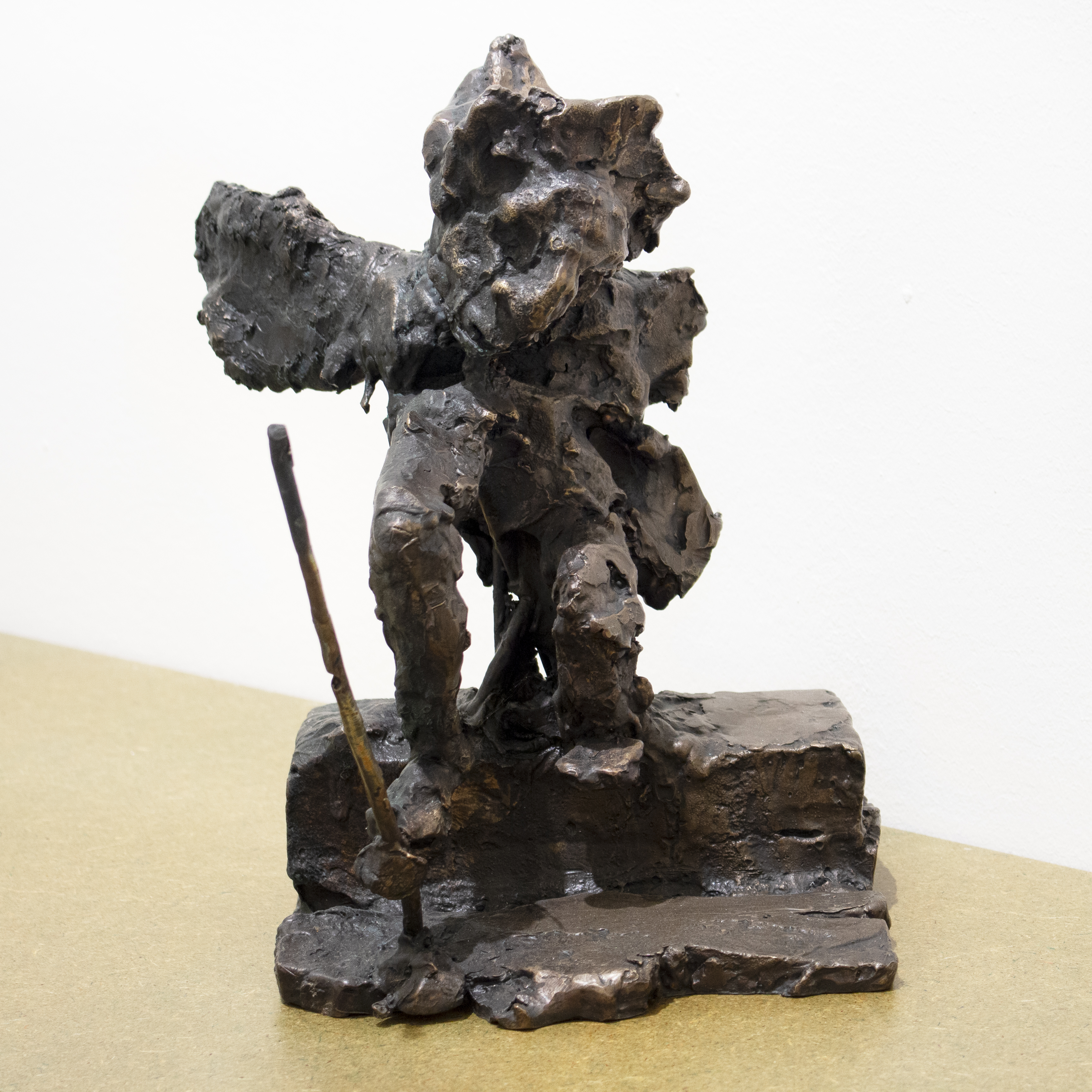 Marik Lechner, Guest, 2021, bronze, 29x19x15 cm